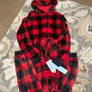 NWT Cat & Jack Size 12 Buffalo Check Fleece Pajamas Robe Onesie- boy or girl